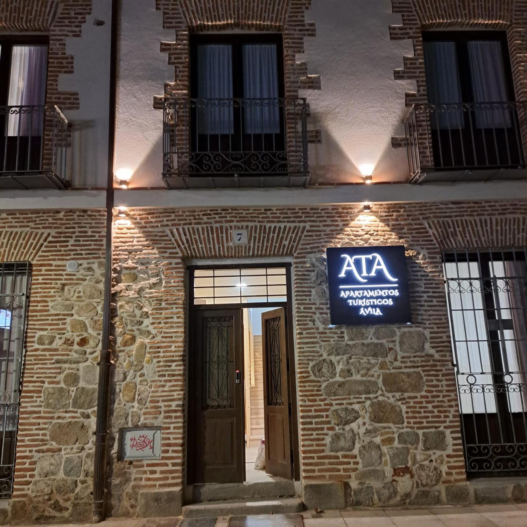 Apartamentos Turisticos Avila Puerta De La Santa 2-1 מראה חיצוני תמונה